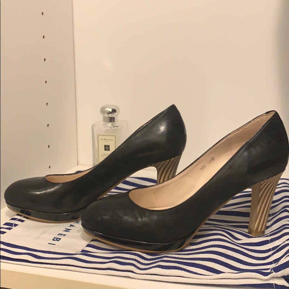 Brand new  Pura Bianca platform high heel